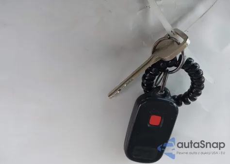 2001 Toyota Camry Le V6 из США, поврежденный, VIN 4T1BF22KX1U960529